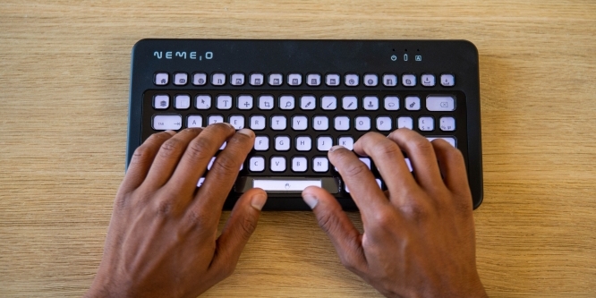 Nemeio E-Paper-Tastatur: Kickstarter-Kampagne schon erfolgreich