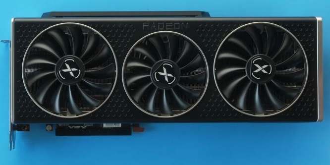 Die Vorderseite der XFX Radeon RX 6800 XT Speedster Merc 319.