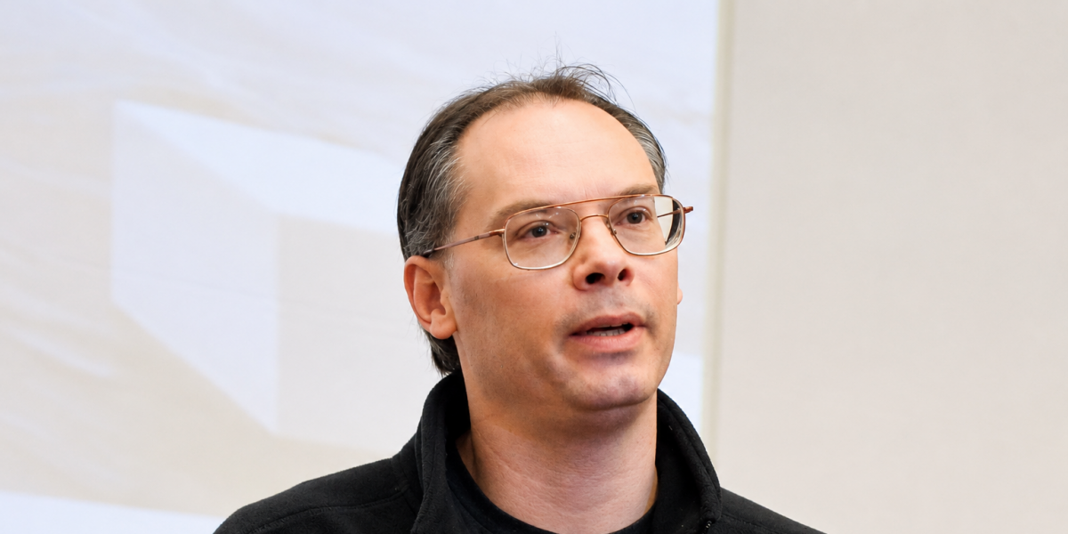 Tim Sweeney behauptet, Microsoft werde per Update für Windows 10 dafür Sorgen, dass Steam nicht mehr richtig funktioniert.